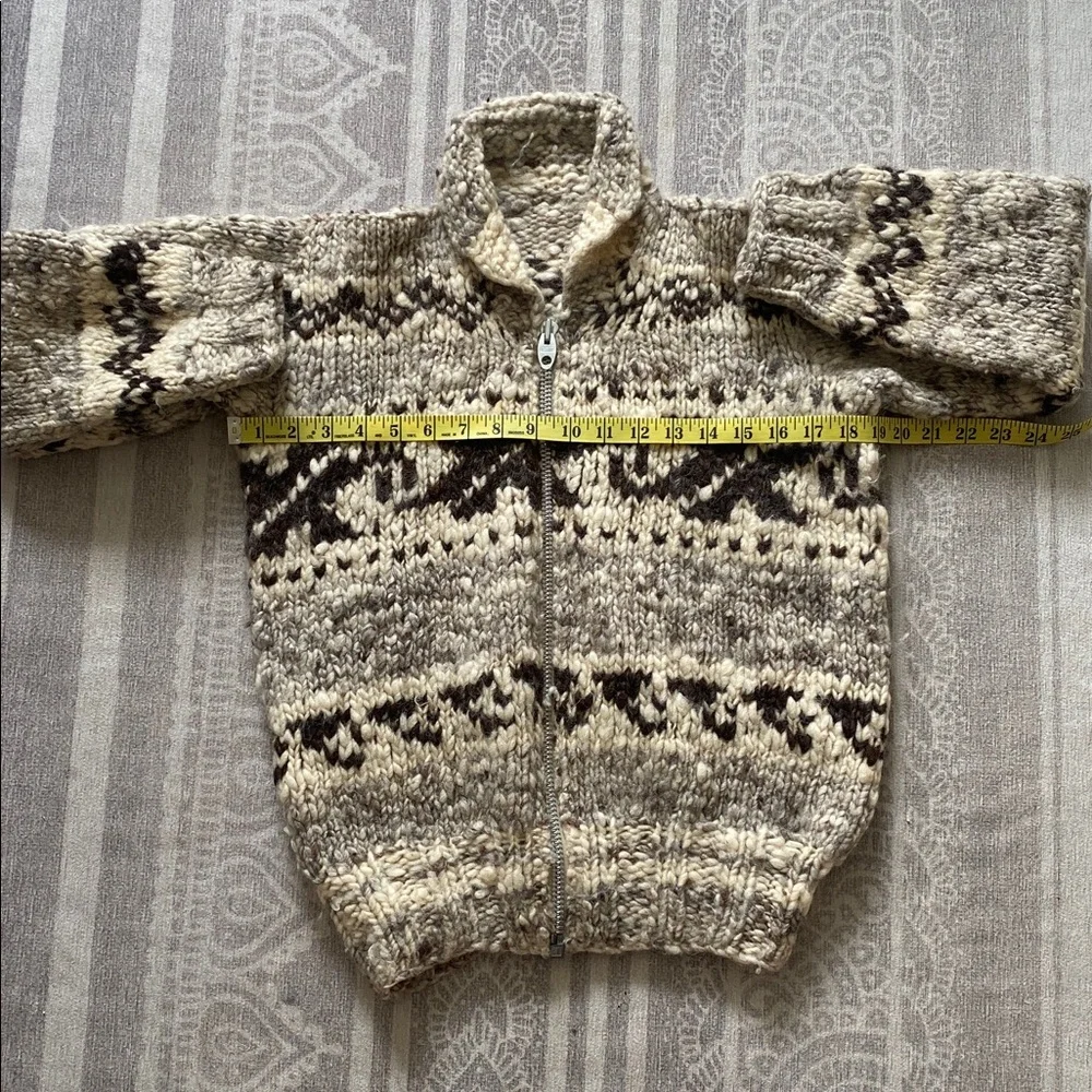 Vintage 1950s/1960s Wool Cowichan Sweater